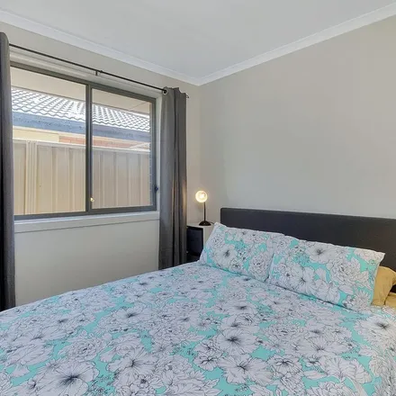 Image 8 - Sasha Drive, Munno Para West SA 5115, Australia - Apartment for rent