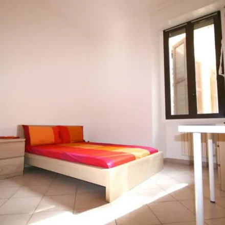 Image 2 - Via Cadore, 24, 20135 Milan MI, Italy - Apartment for rent