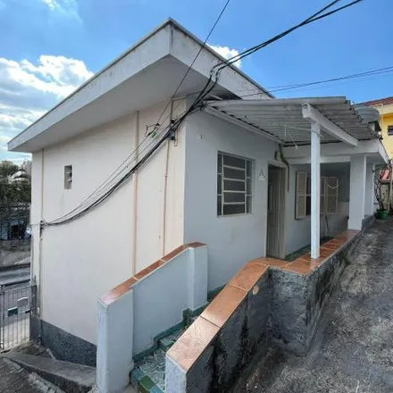 Rent this 2 bed house on Rua José Maria Bezerra in Parque Maria Domitila, São Paulo - SP