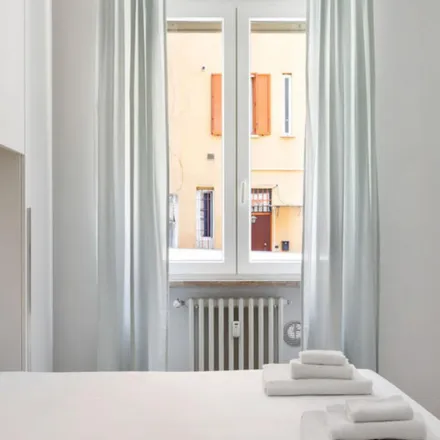 Image 2 - Via Gran San Bernardo, 20155 Milan MI, Italy - Apartment for rent