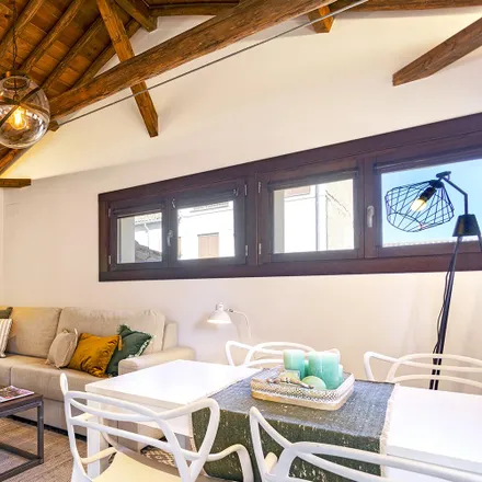 Rent this studio apartment on Pampling in Calle Zacatín, 18001 Granada