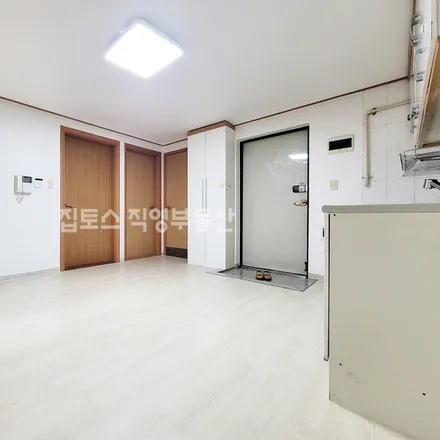 Image 8 - 서울특별시 송파구 잠실동 295-2 - Apartment for rent