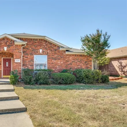 Buy this 3 bed house on 12285 Peak Circle in Frisco, TX 75035