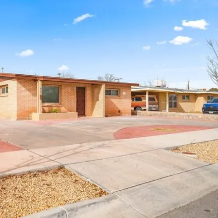Image 4 - 427 Encino Drive, El Paso, TX 79905, USA - House for sale