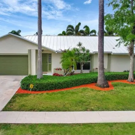 Buy this 5 bed house on 1321 Red Pine Trail in Wellington, FL 33414