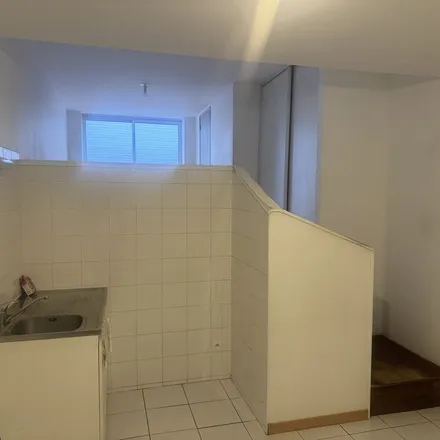 Rent this 1 bed apartment on 263 Rue de l'Église Saint-Étienne in 31340 Villemur-sur-Tarn, France