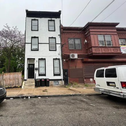 Buy this studio townhouse on American Legion Crispus Attucks Post no. 151 in Clifford Street, Philadelphia