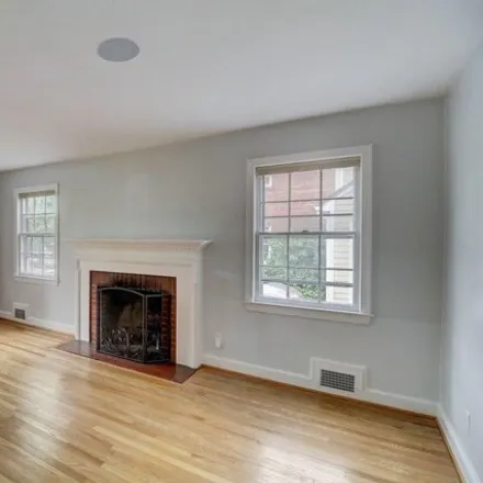 Image 7 - 4515 Harling Lane, East Bethesda, Montgomery County, MD 20814, USA - House for sale