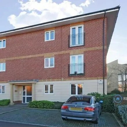 Image 1 - Northway, Newbury, RG14 7FR, United Kingdom - Apartment for rent