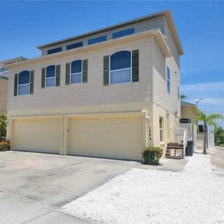Image 1 - 1209 Apollo Beach Boulevard, Apollo Beach, Hillsborough County, FL 33572, USA - House for rent