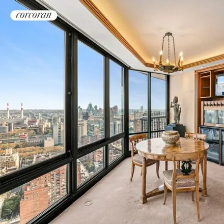 Image 8 - 304 East 65th Street, New York, NY 10065, USA - Condo for sale