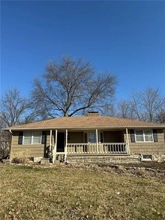 Buy this 3 bed house on 12336 East 51st Street in Independence, MO 64055
