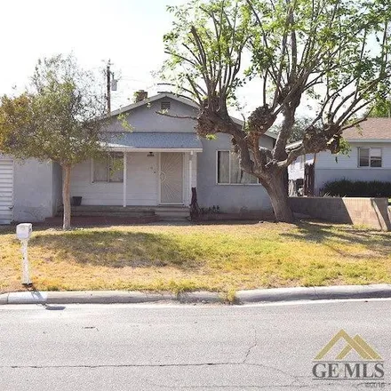 Buy this 3 bed house on 2300 Greenwood Drive in Kern County, CA 93306