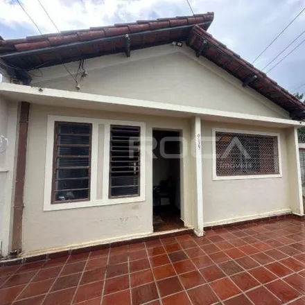 Rent this 3 bed house on Rua Bento Carlos in Centro, São Carlos - SP