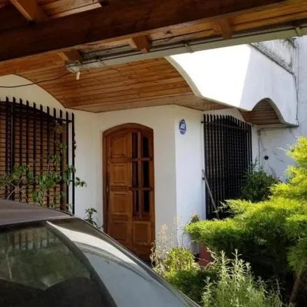 Buy this 3 bed house on Florida 3176 in Partido de Lanús, 1827 Lanús Oeste