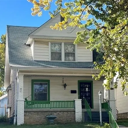 Buy this 3 bed house on North Grandview Boulevard in Kansas City, KS 66102