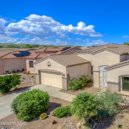 Buy this 2 bed house on 1072 West Arbor Ridge Drive in Pima County, AZ 85614