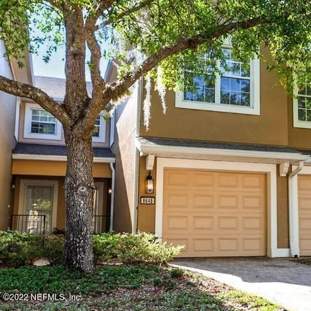 Buy this 3 bed condo on 8648 Little Swift Circle in Stockade, Jacksonville