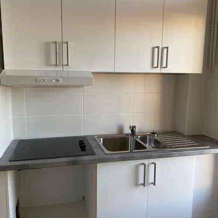 Rent this 3 bed apartment on 43 Boulevard de Strasbourg in 31000 Toulouse, France