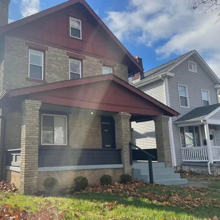 Buy this studio house on 739 East 3rd Avenue in Columbus, OH 43201