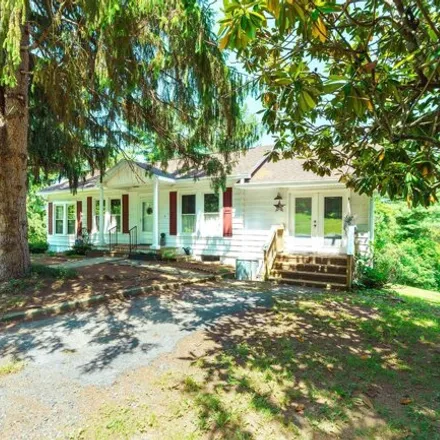 Buy this 3 bed house on 1939 East Lee Highway in Shenandoah County, VA 22844