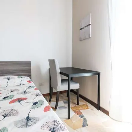 Rent this 4 bed apartment on Isa e chiara in Via Luigi Pulci, 20126 Milan MI