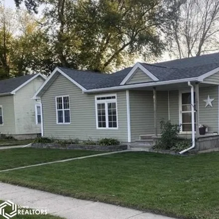 Buy this 2 bed house on 670 South 14th Street in Clear Lake, IA 50428