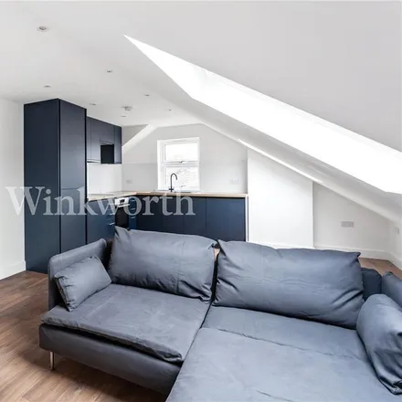 Image 2 - 618 Green Lanes, London, N8 0RE, United Kingdom - Apartment for rent
