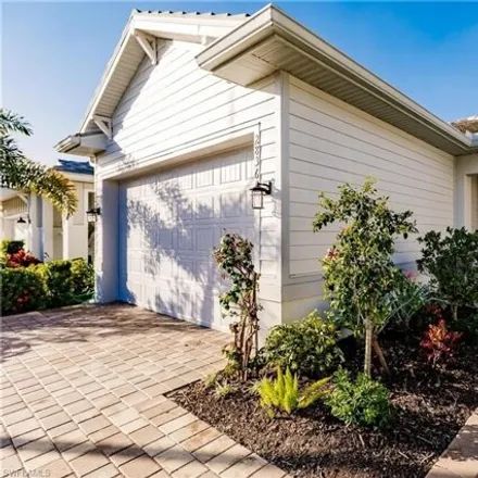Image 2 - Captiva Shell Loop, Seasons, Bonita Springs, FL 34133, USA - House for sale