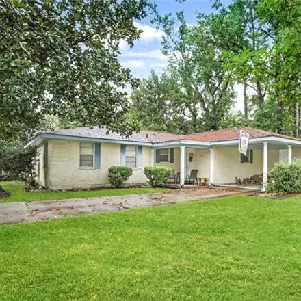 Buy this 3 bed house on 448 Hickory Drive in Magnolia Heights, Slidell