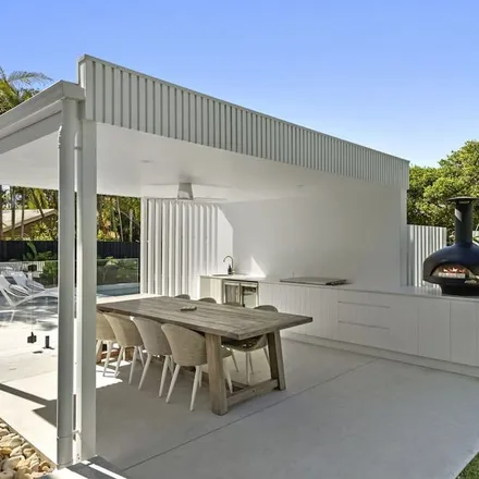 Image 8 - Castaways Beach, Queensland, Australia - House for rent