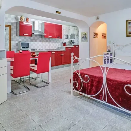 Image 5 - Nerezine, Primorje-Gorski Kotar County, Croatia - Apartment for rent