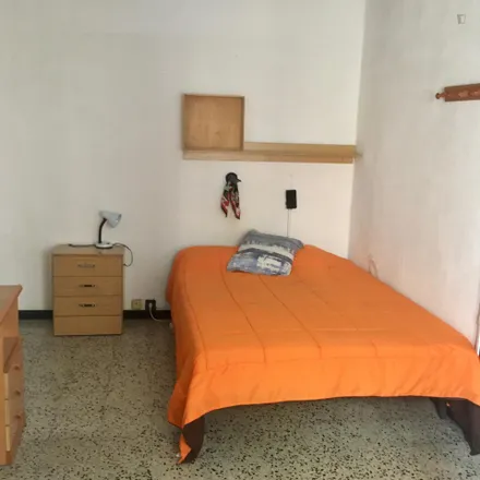 Rent this 2 bed room on Carrer de Sant Pere Mitjà in 21B, 08003 Barcelona