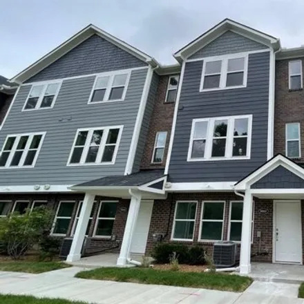 Rent this 3 bed condo on unnamed road in Troy, MI 48085