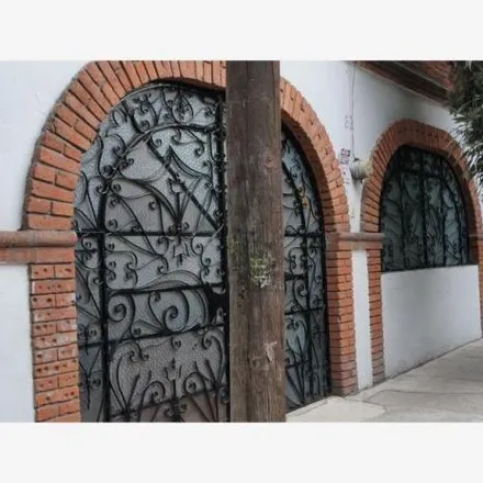 Buy this 3 bed house on Calle Emilio Carranza in Azcapotzalco, 02750 Ciudad Satélite