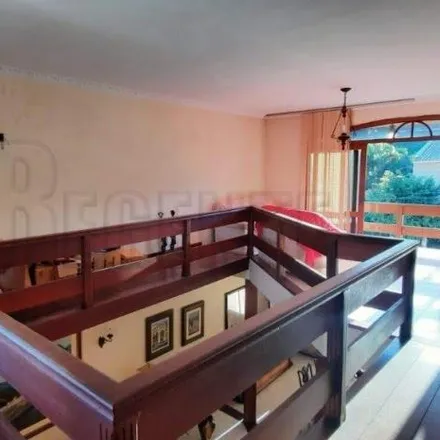 Buy this 5 bed house on Rua Senador Milton Campos in Coqueiros, Florianópolis - SC