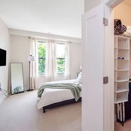 Rent this 1 bed apartment on Stamford