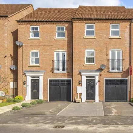 Buy this 4 bed townhouse on Pentland Drive in Greylees, NG34 8GD