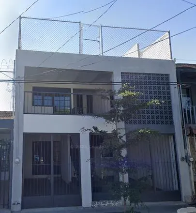 Buy this 3 bed apartment on Marcelino Garcia Barraga�N in Calle Pedro Vélez, 44760 Guadalajara