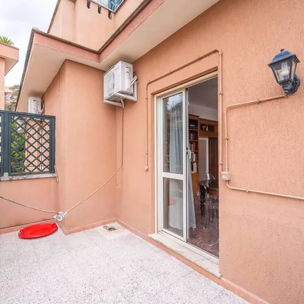 Image 4 - Via Cesare De Fabritiis, 00136 Rome RM, Italy - Apartment for rent