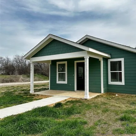 Buy this 3 bed house on 1399 Southwest 4th Street in Mineral Wells, TX 76067