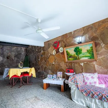 Buy this 2 bed house on Benjamín Virasoro 2355 in Jorge Cura, Rosario