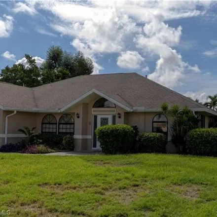 Rent this 4 bed house on 286 Southwest 39th Terrace in Cape Coral, FL 33914