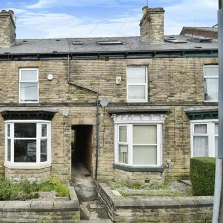 Buy this 3 bed townhouse on Clementson Road in Sheffield, S10 1GS