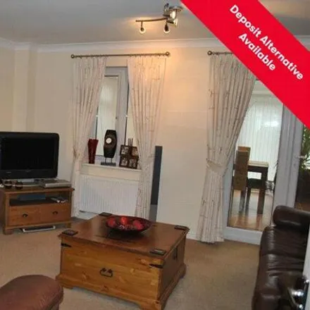 Rent this 3 bed townhouse on Davey Road in Tewkesbury, GL20 8UL