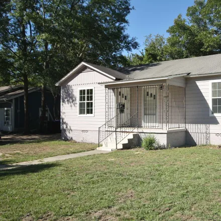 Image 2 - 1201 South Twelfth Street, Longview, TX 75602, USA - House for sale