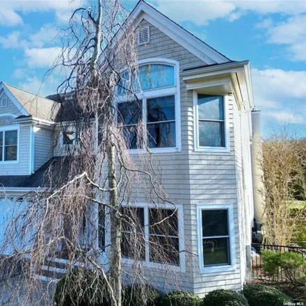 Buy this 5 bed house on 6 Post Fields Lane in Village of Quogue, Suffolk County