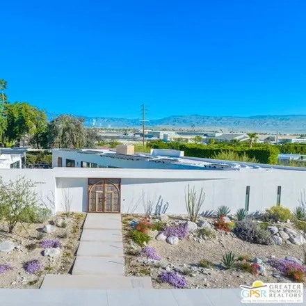 Image 2 - 400 W Santa Catalina Rd, Palm Springs, California, 92262 - House for sale