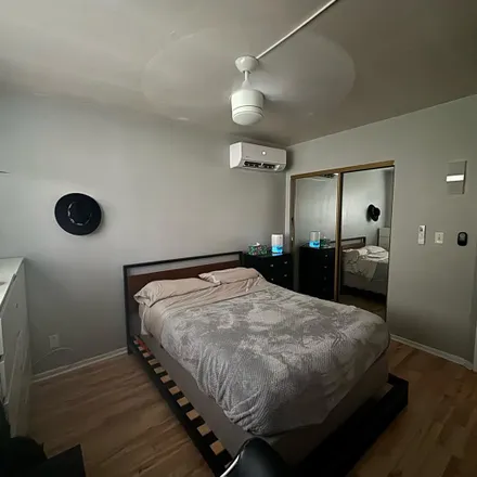 Rent this 1 bed room on 419 1/2 Bonair Street in San Diego, CA 92037