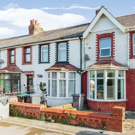 Image 1 - Queen Victoria Road, Blackpool, FY1 5JT, United Kingdom - Townhouse for sale